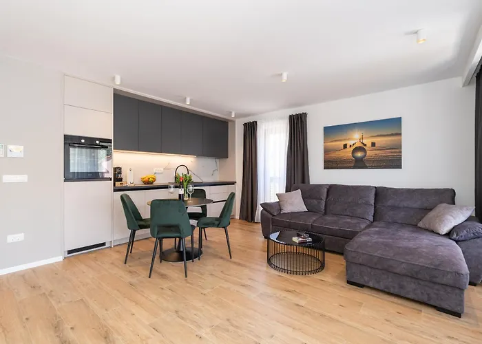 Maria Апартаменты *