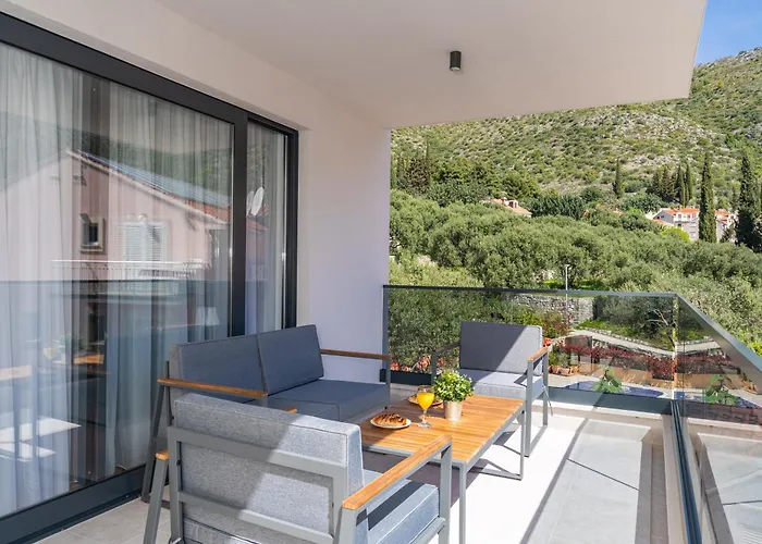 Maria * Zaton (Dubrovnik-Neretva)