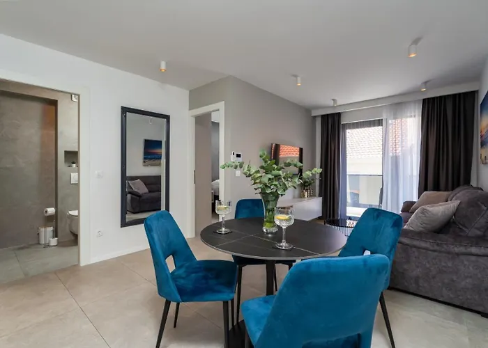 Maria Апартаменты Затон